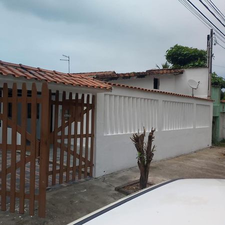 Itanhaem Pe Na Areia Villa Luaran gambar
